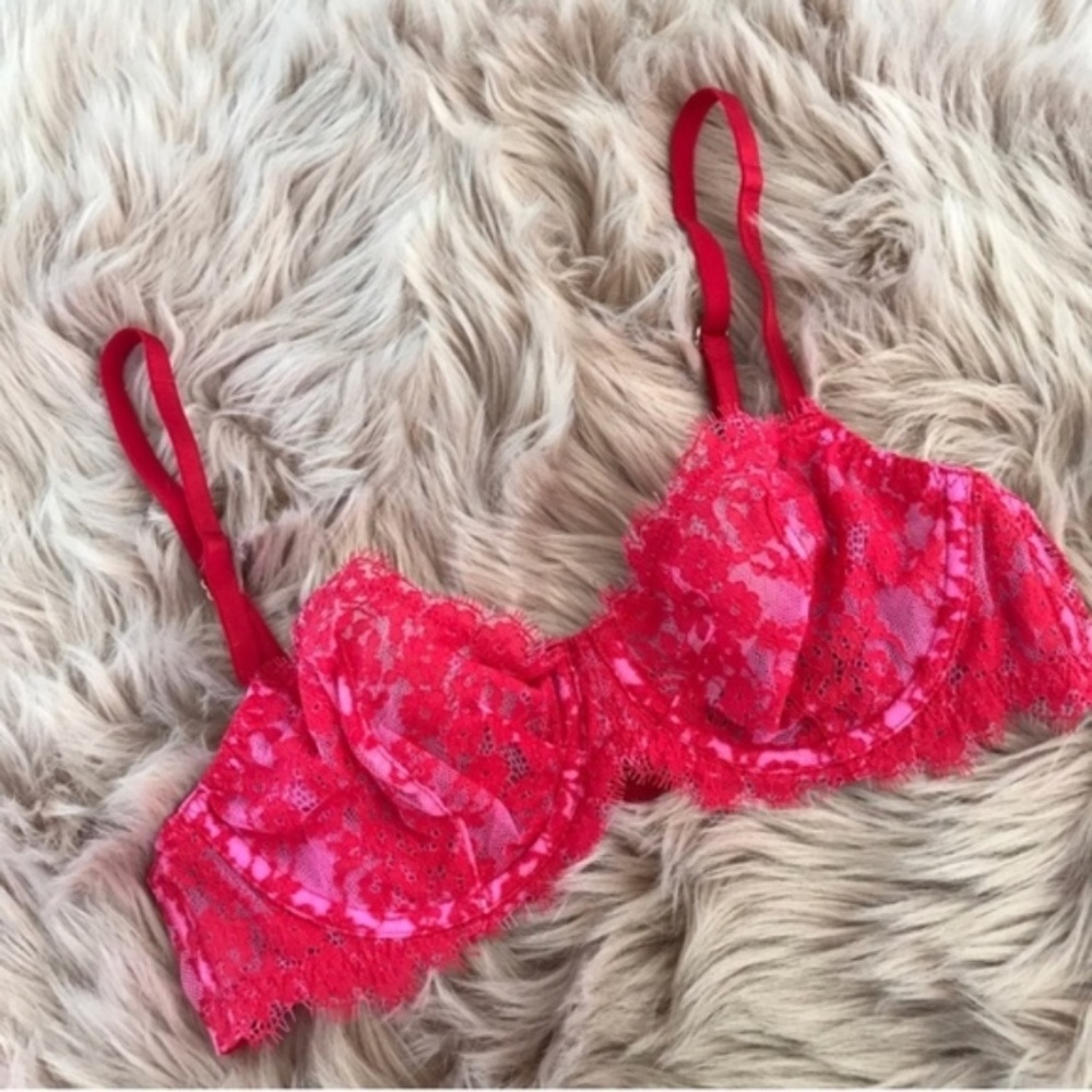NWT- VS VERY SEXY UNLINED DEMI BRA - LACE - Picture 2 of 5